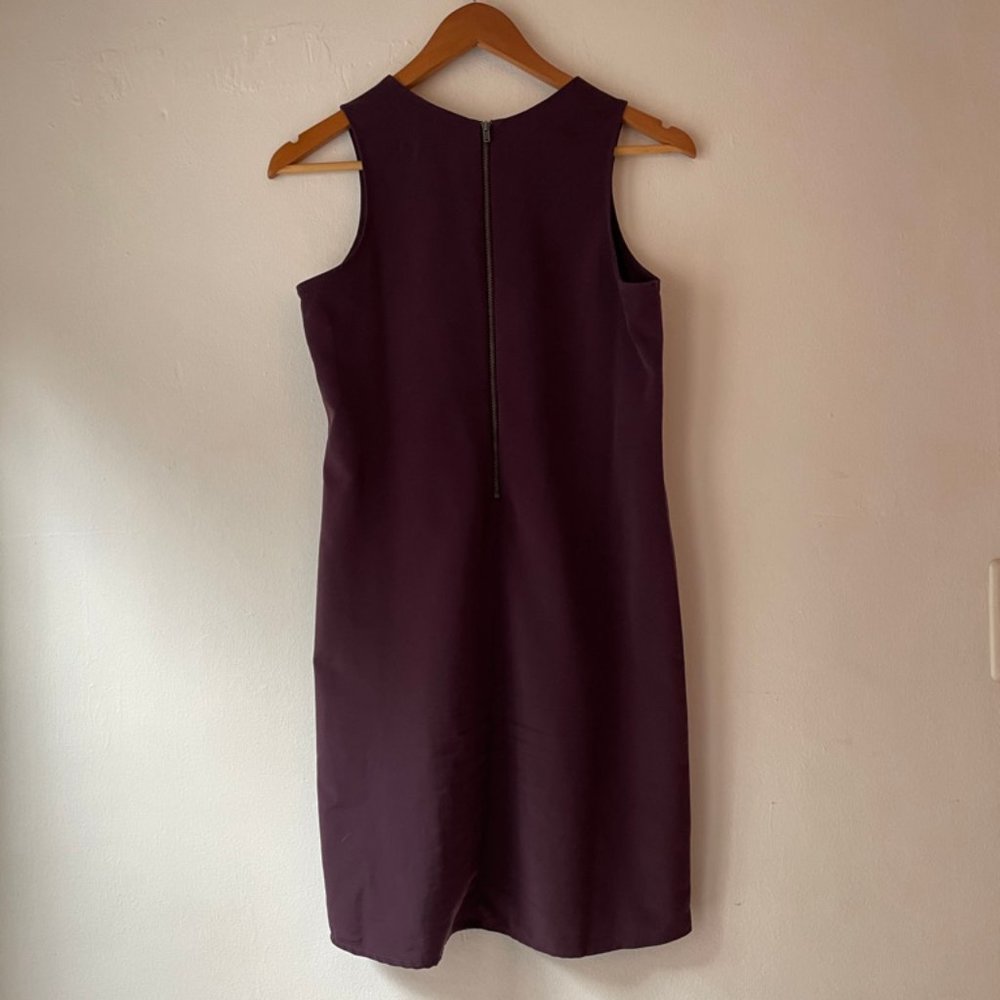 GAP Sleeveless Dress with Zip Back Detail - XS